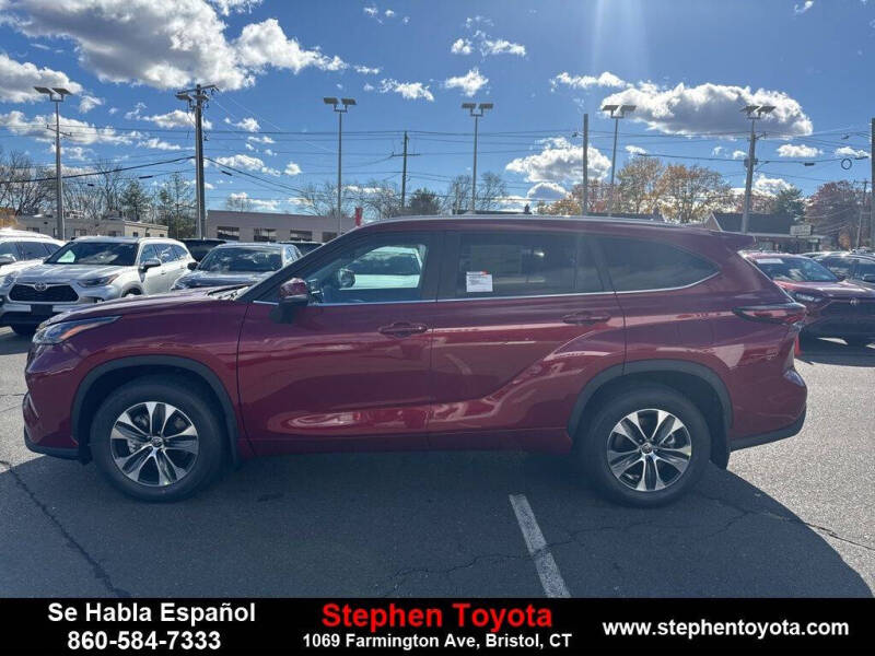 2026 Toyota Highlander XLE