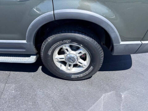 2003 Ford Explorer