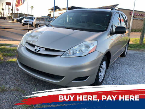 2007 Toyota Sienna for sale at P & N AUTO SALES LLC in Corpus Christi TX