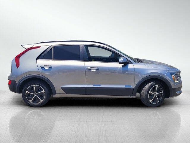 2023 Kia Niro EX