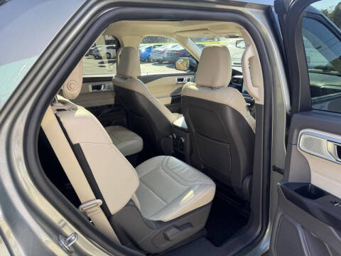 2020 Ford Explorer Platinum