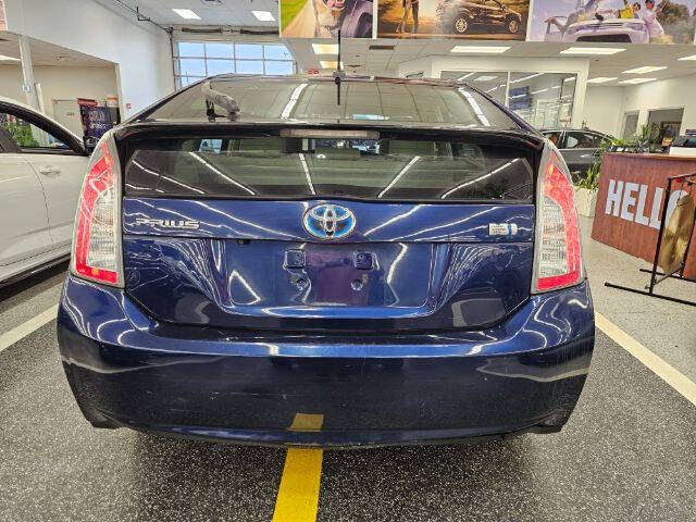 2014 Toyota Prius Two