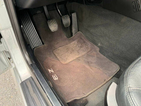 2001 BMW Z3 3.0i