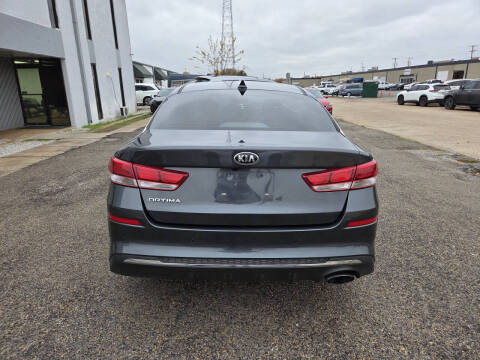 2019 Kia Optima LX