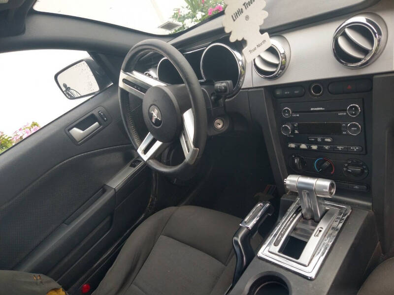 2009 Ford Mustang V6 Premium