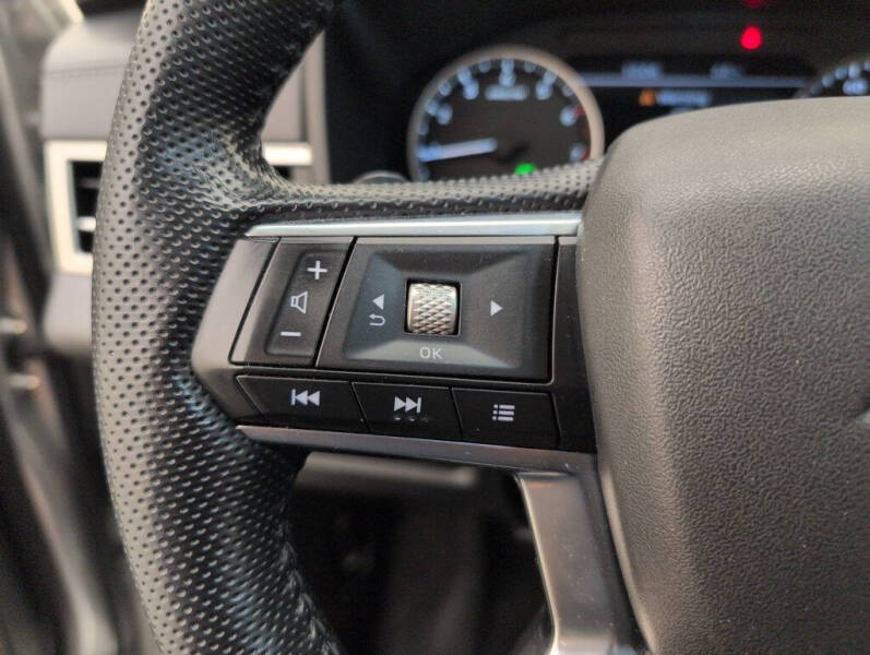 2022 Mitsubishi Outlander SE