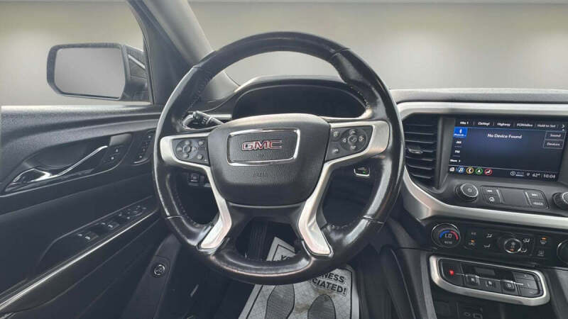 2022 GMC Acadia SLT