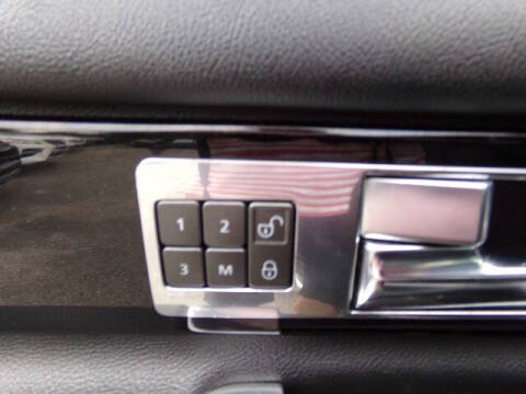 2012 Land Rover LR4 HSE LUX