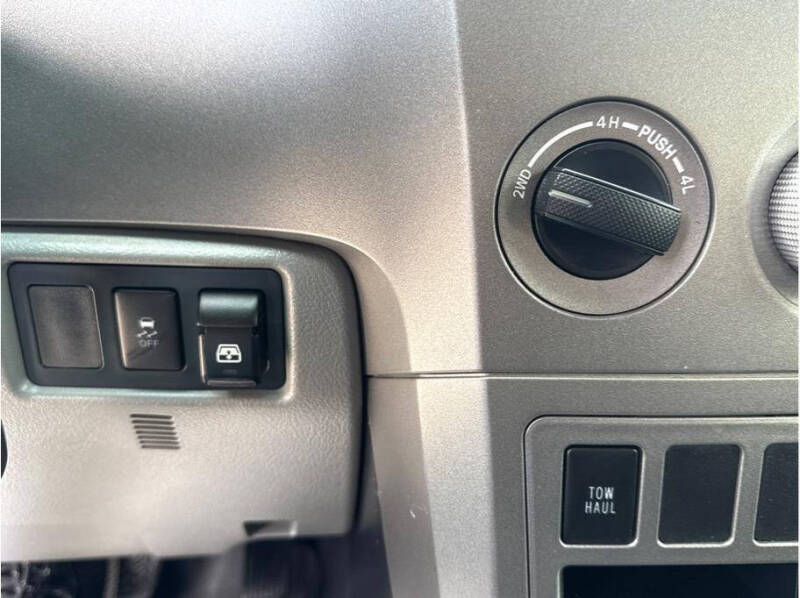 2013 Toyota Tundra Grade