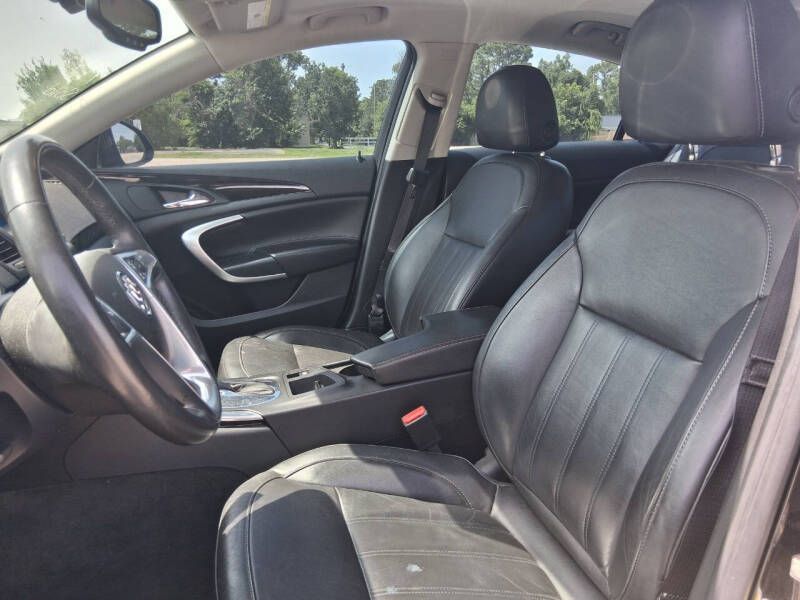 2012 Buick Regal Premium 1