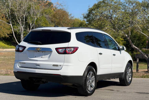 2017 Chevrolet Traverse LT