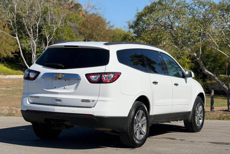 2017 Chevrolet Traverse LT