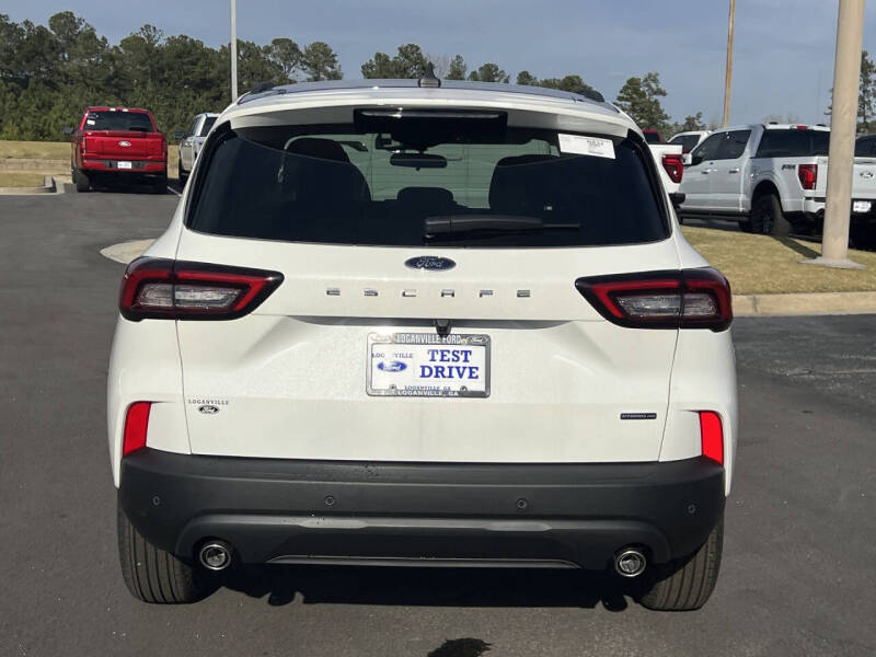 2026 Ford Escape Hybrid ST-Line Select