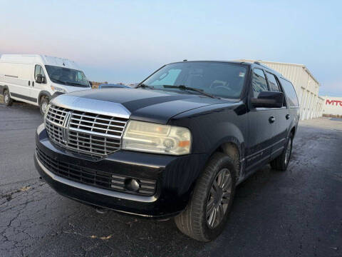2011 Lincoln Navigator L