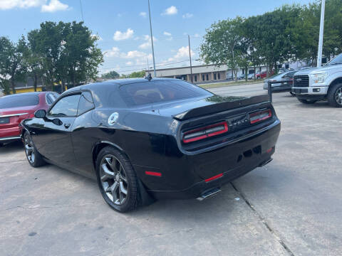 2016 Dodge Challenger R/T