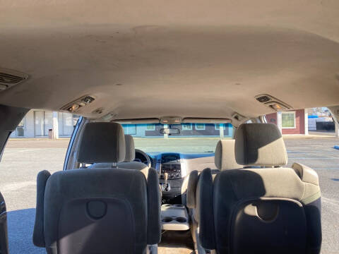 2009 Toyota Sienna LE 7-Passenger