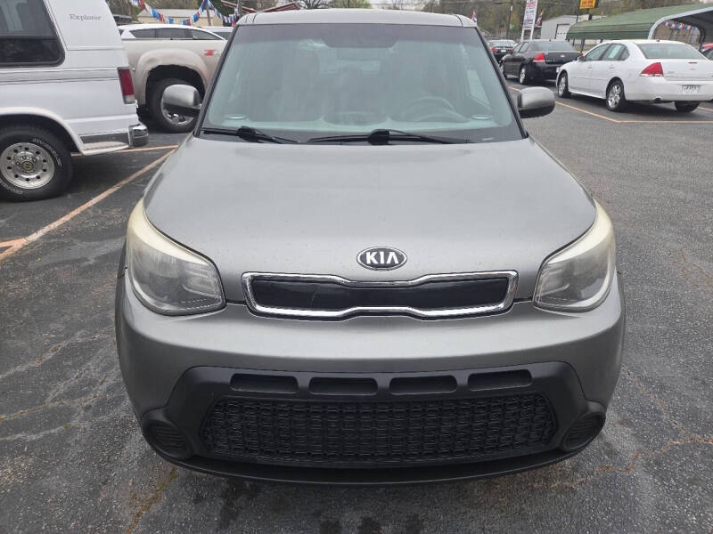 2015 Kia Soul +