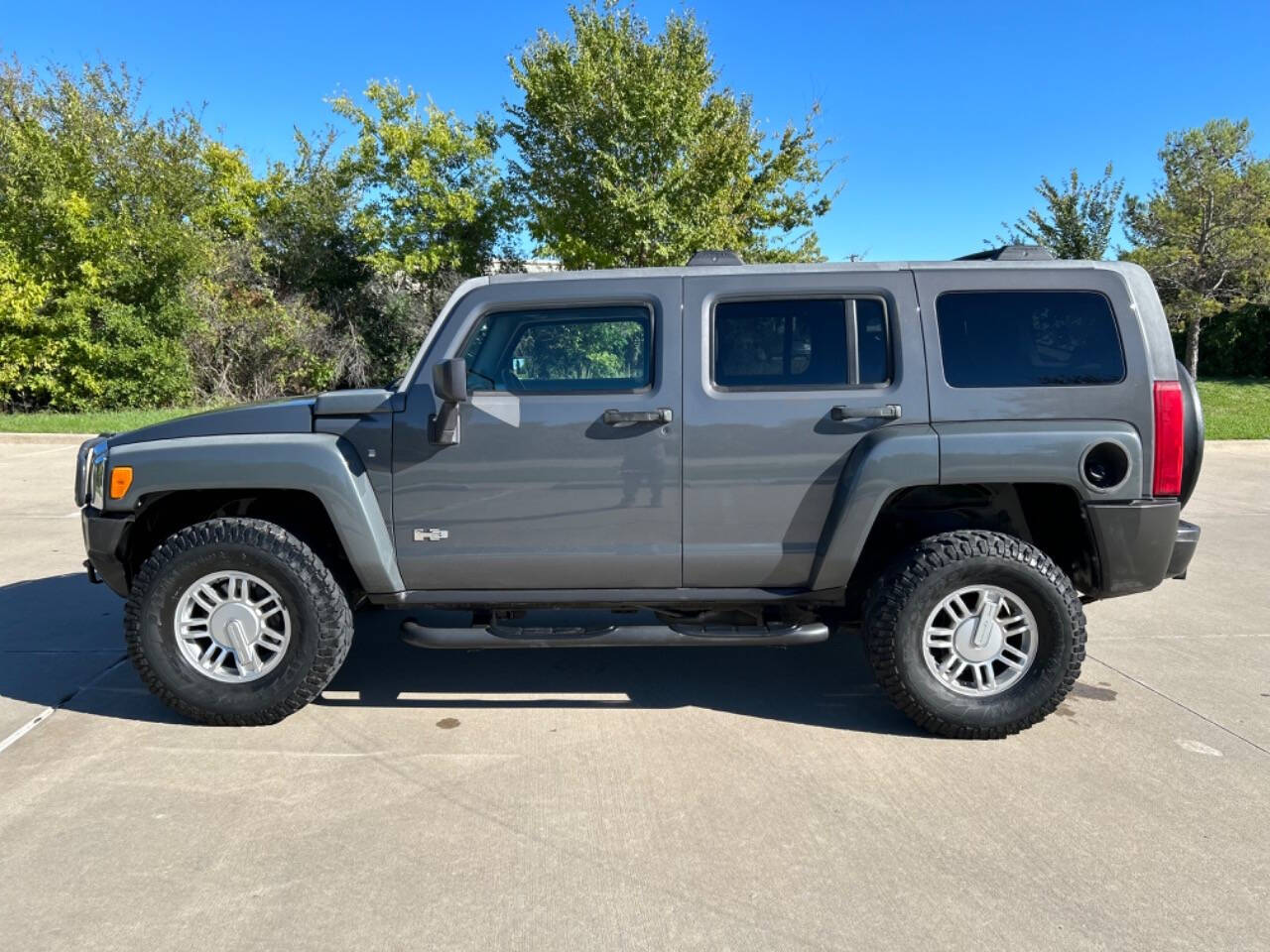 2009 HUMMER H3 for sale at Auto Haven in Irving, TX