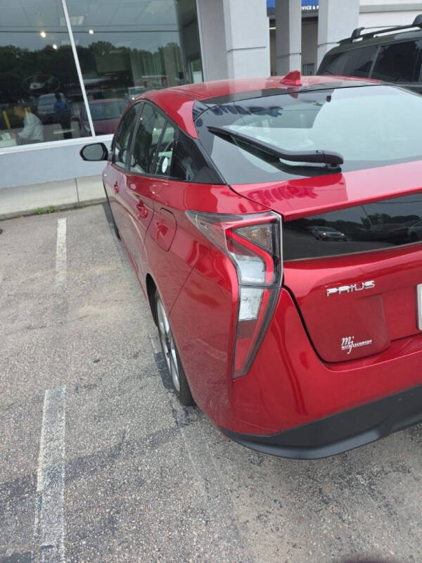 2016 Toyota Prius Three