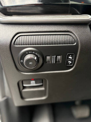 2022 Jeep Wagoneer Series III