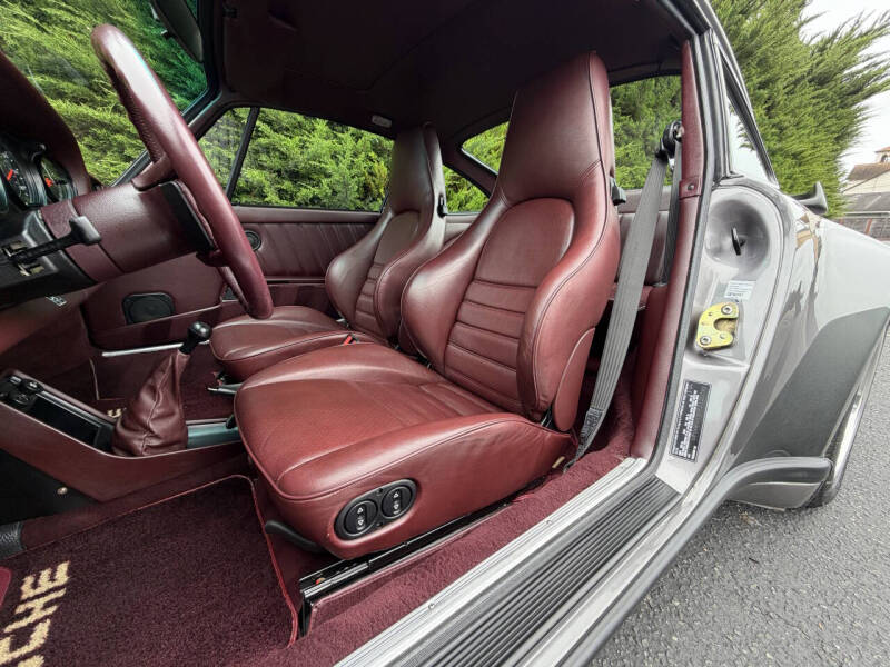 1985 Porsche 911 Carrera