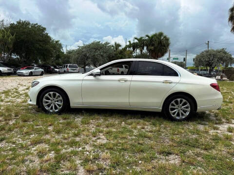 2017 Mercedes-Benz E-Class E 300