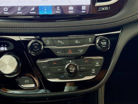 2026 Chrysler Pacifica Pinnacle