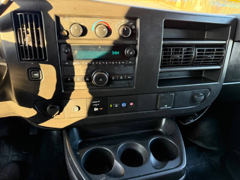 2021 Chevrolet Express 2500