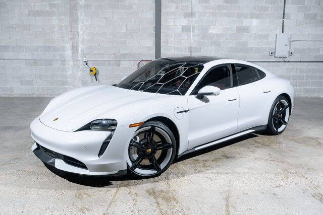 2021 Porsche Taycan Turbo