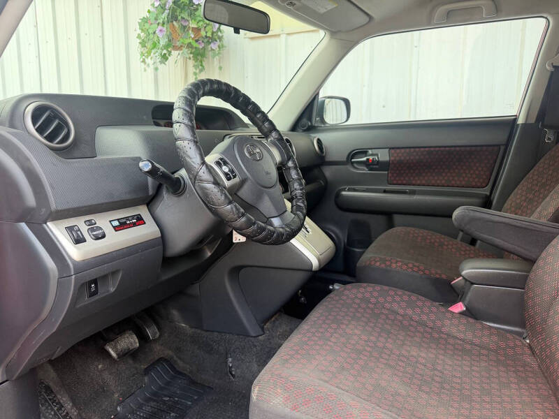 2009 Scion xB