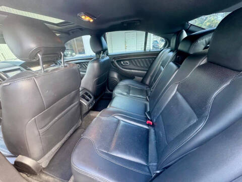 2017 Ford Taurus Limited