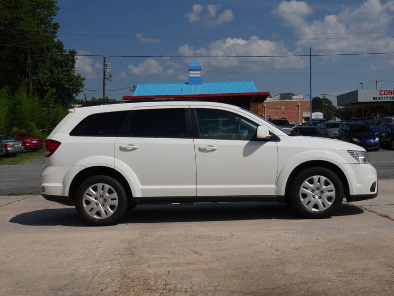 2019 Dodge Journey SE