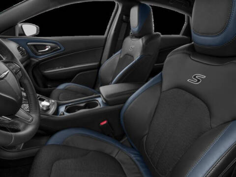 2016 Chrysler 200 S