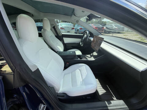 2019 Tesla Model 3 Standard Range Plus