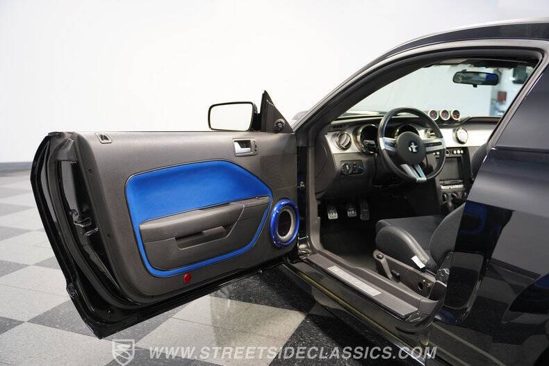 2005 Ford Mustang