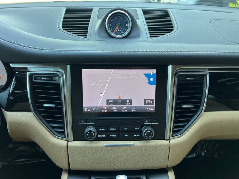 2017 Porsche Macan S