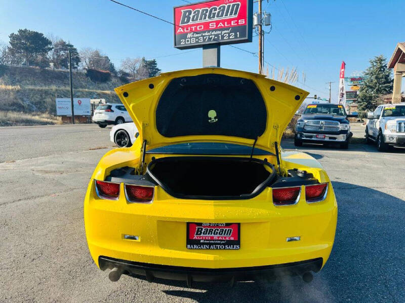 2010 Chevrolet Camaro 2SS photo 11