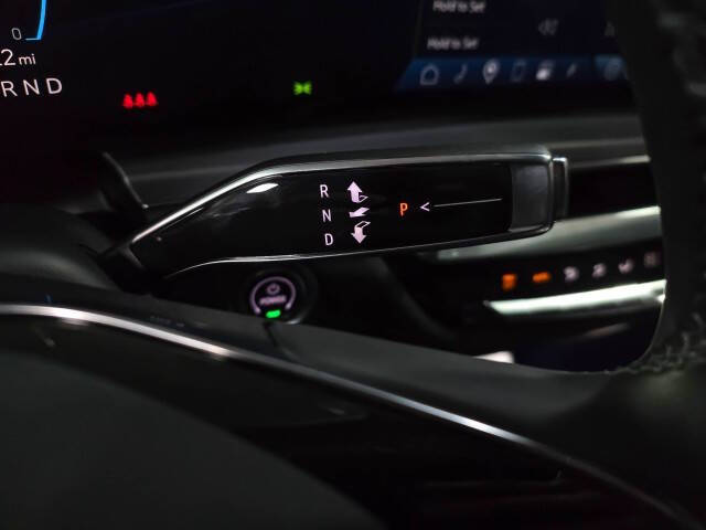 2024 Cadillac LYRIQ Sport 1