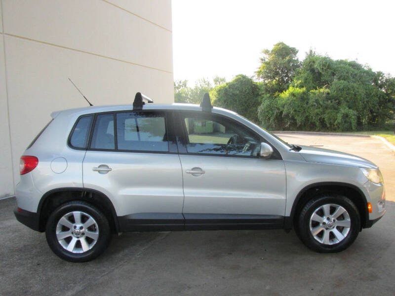 2009 Volkswagen Tiguan SE