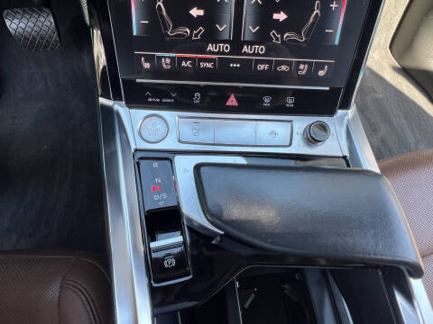 2019 Audi e-tron quattro Premium Plus