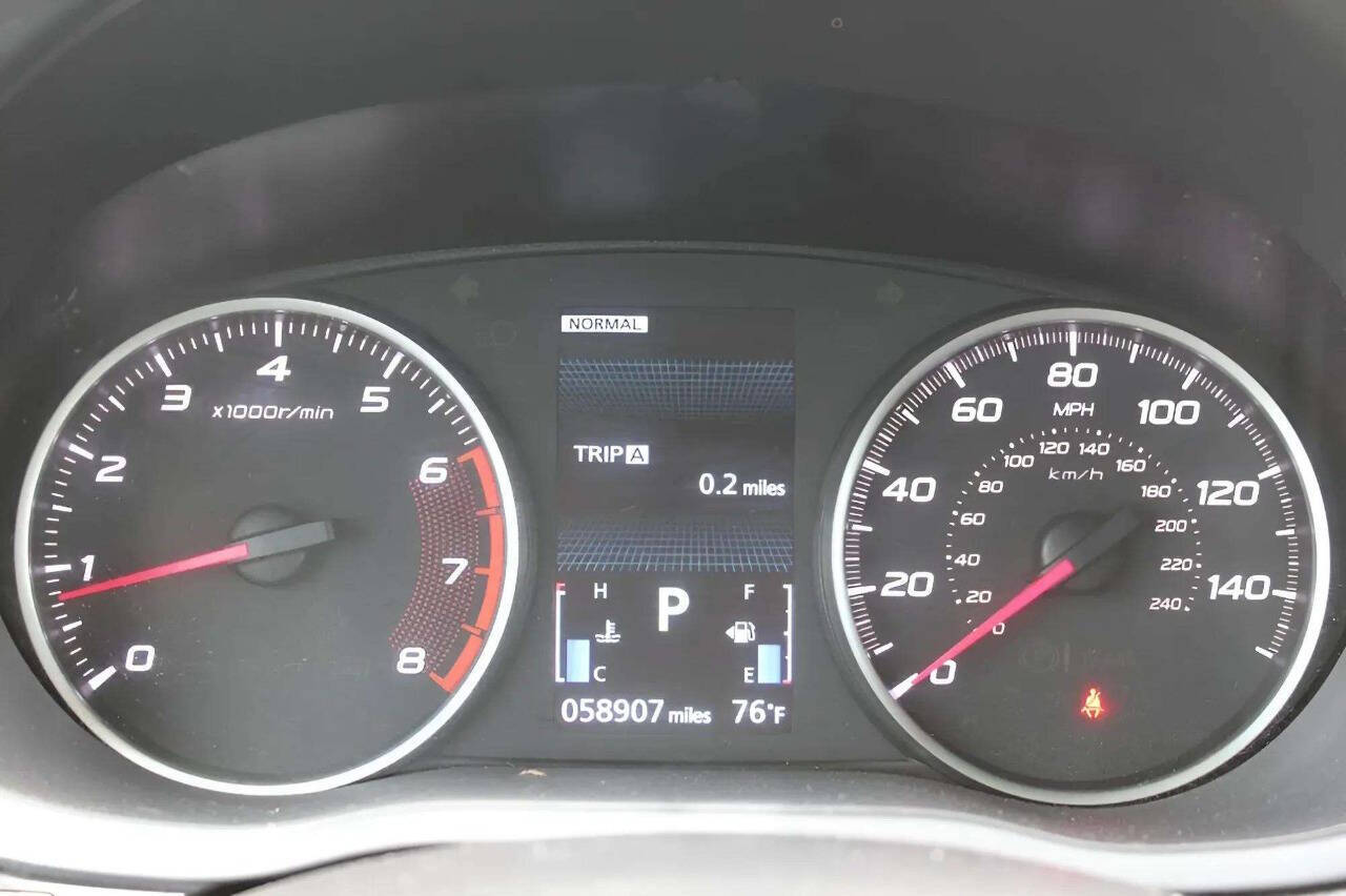 MitsubishiEclipse Cross11