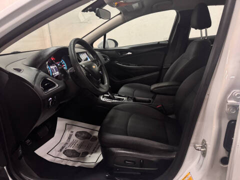 2018 Chevrolet Cruze LT Auto