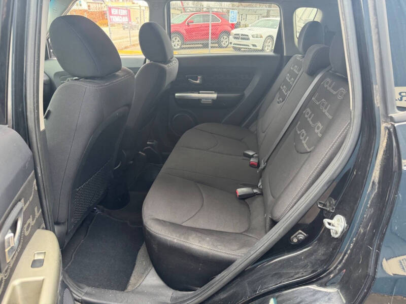 2012 Kia Soul +