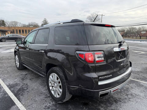 2016 GMC Acadia Denali