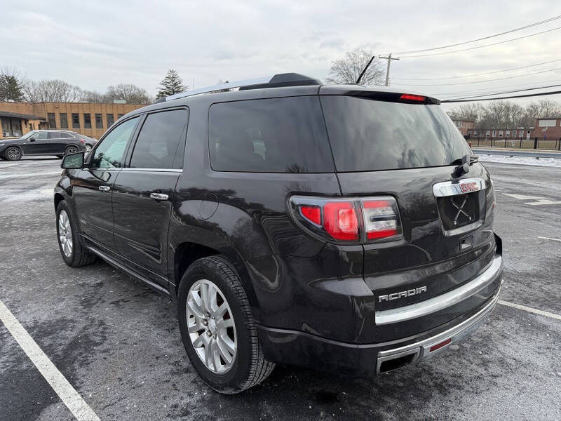2016 GMC Acadia Denali