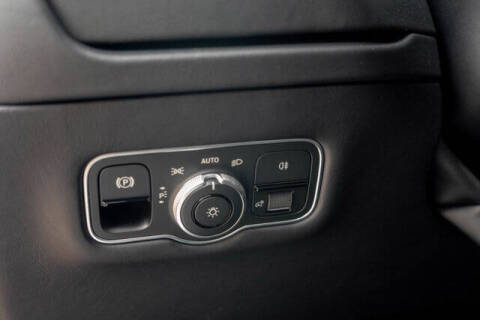 2026 Aston Martin DB12 V8