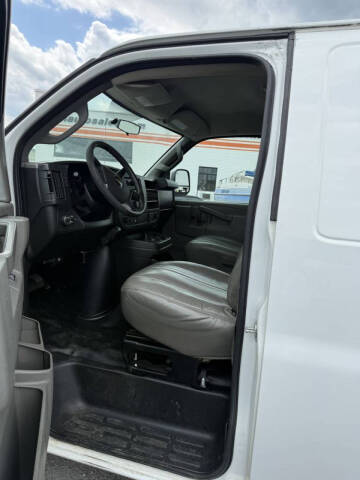2016 Chevrolet Express 2500