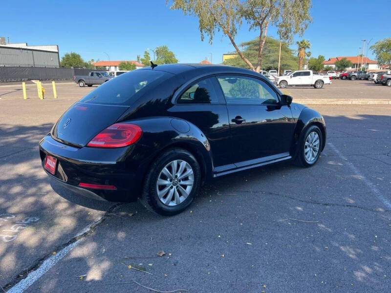 2016 Volkswagen Beetle 1.8T Classic PZEV