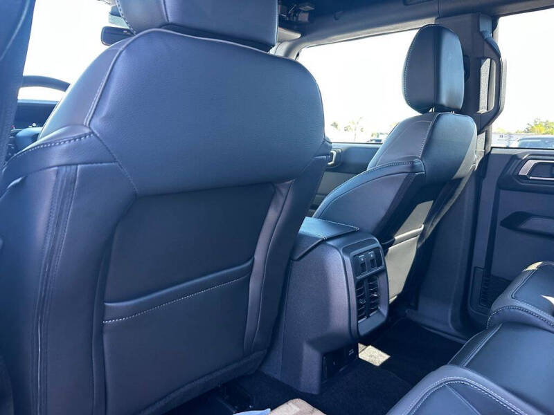 2025 Ford Bronco Outer Banks