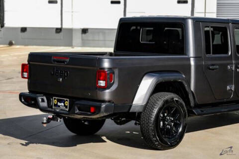 2024 Jeep Gladiator Sport